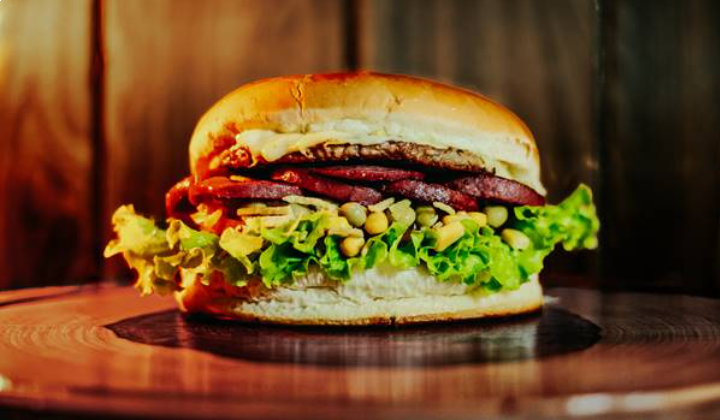 Calaburguer Egg