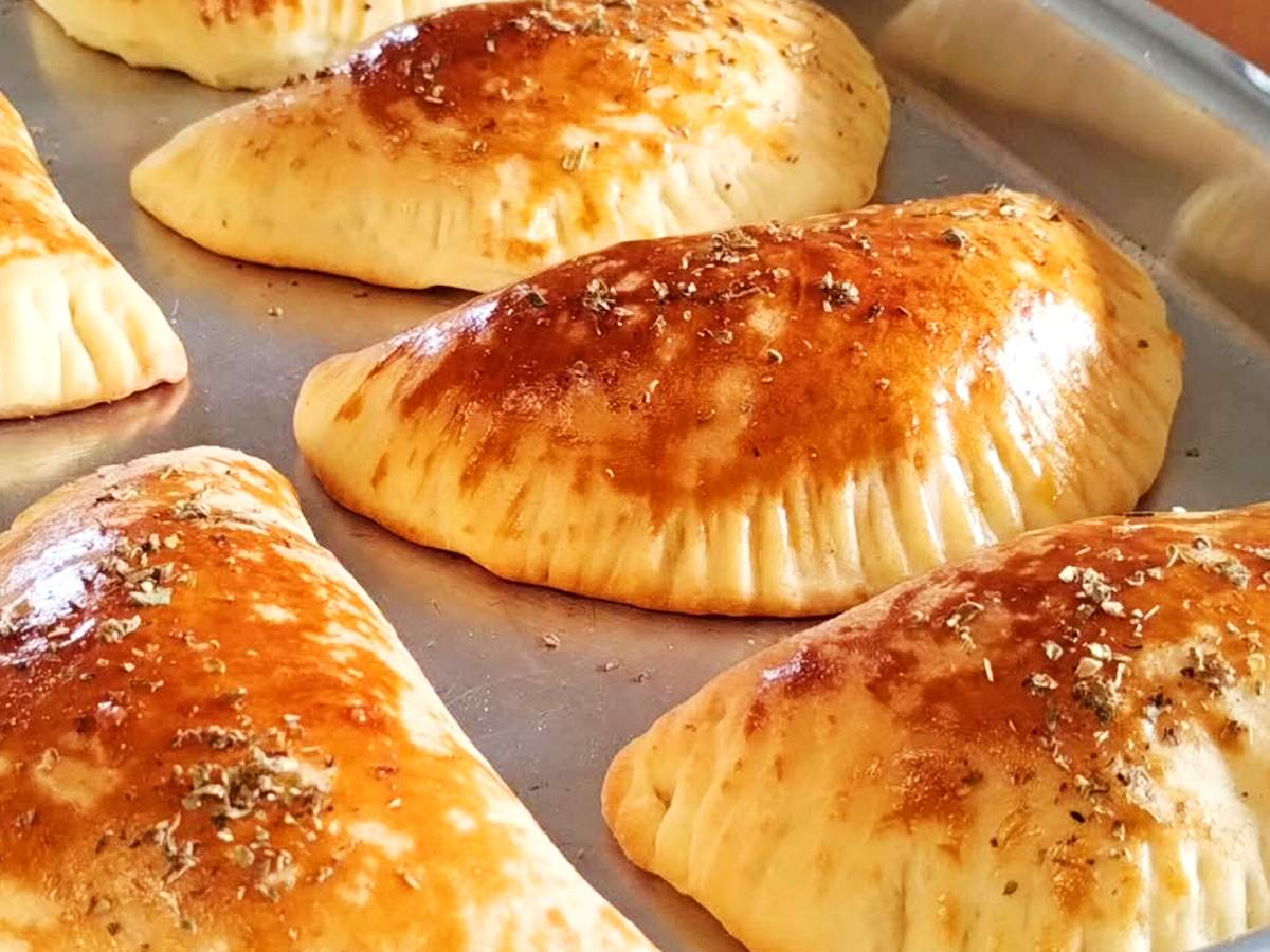 Pastelzinho Assado