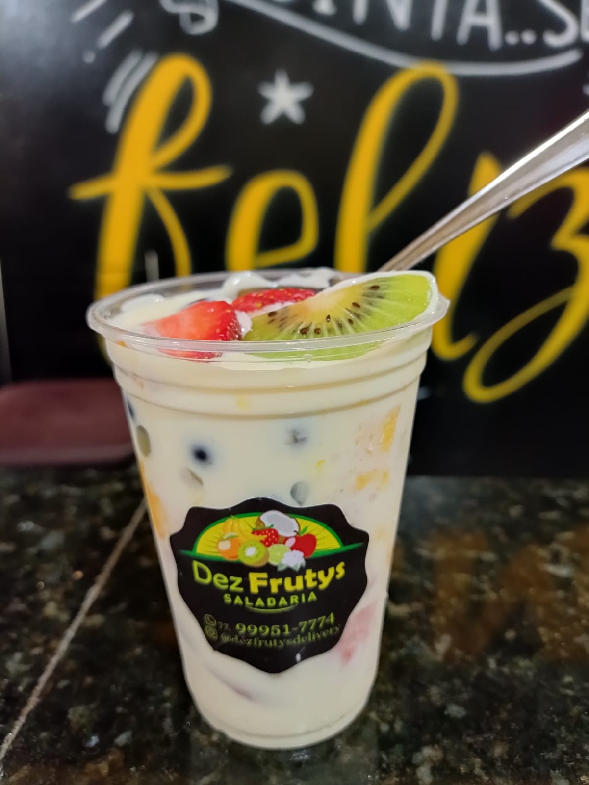 SALADA DE FRUTAS 750ML
